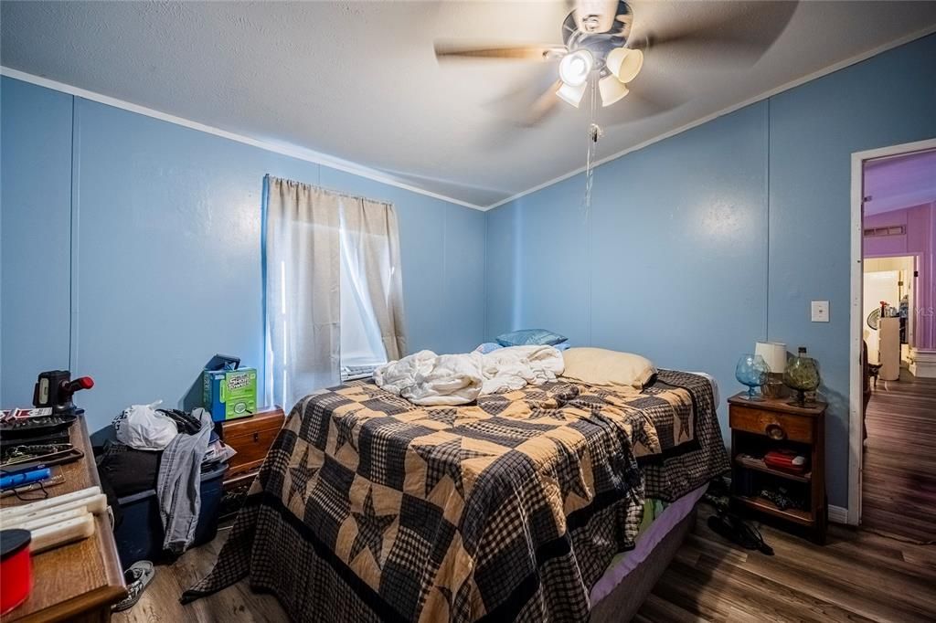 For Sale: $189,900 (3 beds, 2 baths, 1232 Square Feet)
