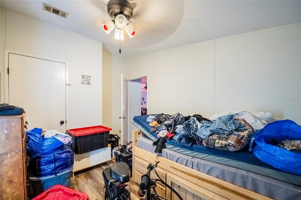 For Sale: $189,900 (3 beds, 2 baths, 1232 Square Feet)