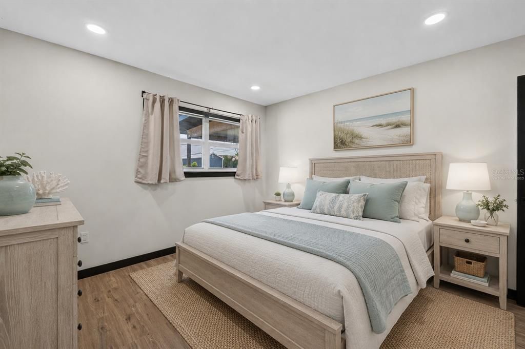For Sale: $315,000 (3 beds, 2 baths, 1287 Square Feet)