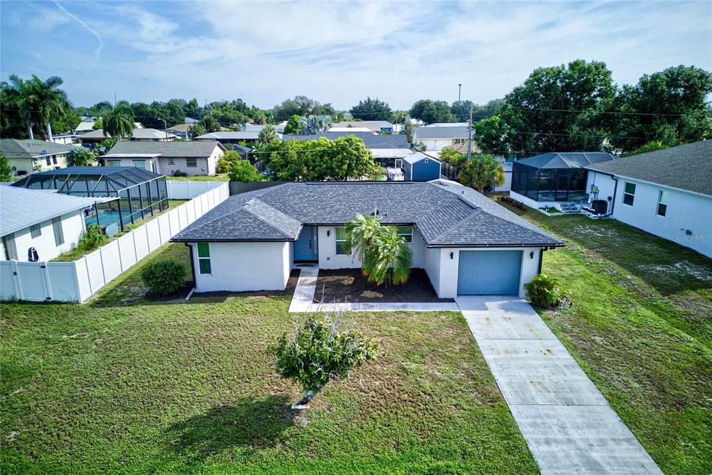 For Sale: $315,000 (3 beds, 2 baths, 1287 Square Feet)