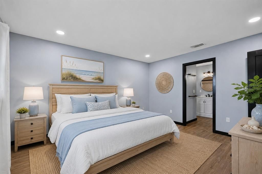 For Sale: $315,000 (3 beds, 2 baths, 1287 Square Feet)