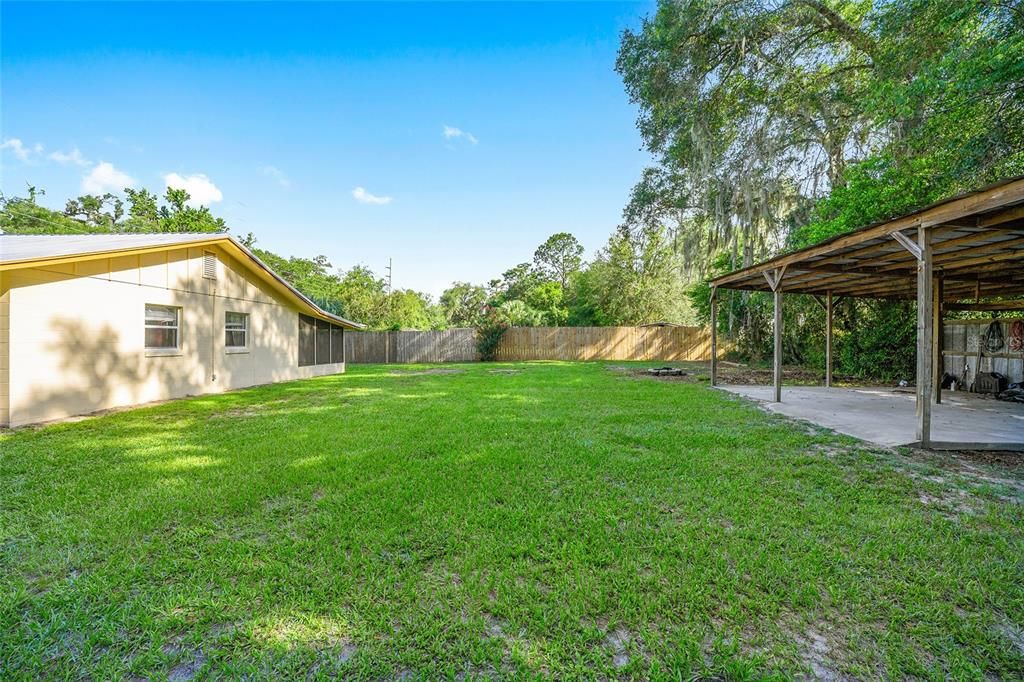 Active With Contract: $218,000 (3 beds, 2 baths, 1144 Square Feet)