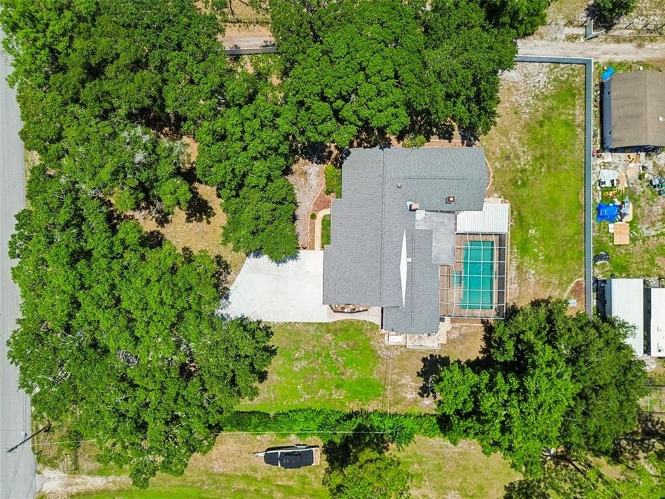 For Sale: $850,000 (5 beds, 4 baths, 3237 Square Feet)