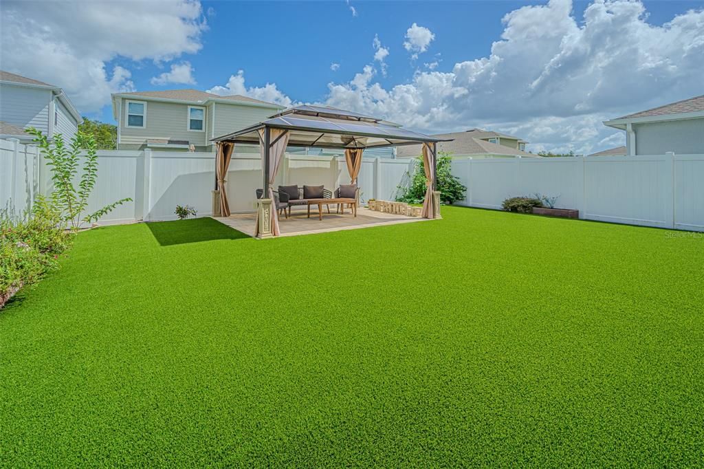 En Venta: $405,000 (4 camas, 2 baños, 2046 Pies cuadrados)