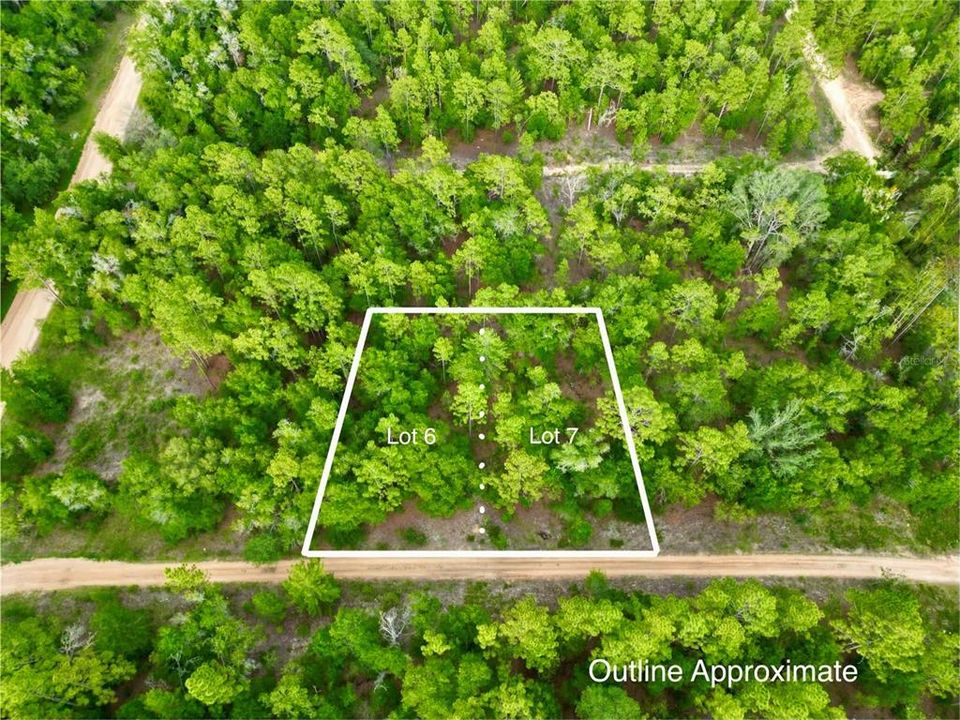 На продажу: $129,900 (0.77 acres)