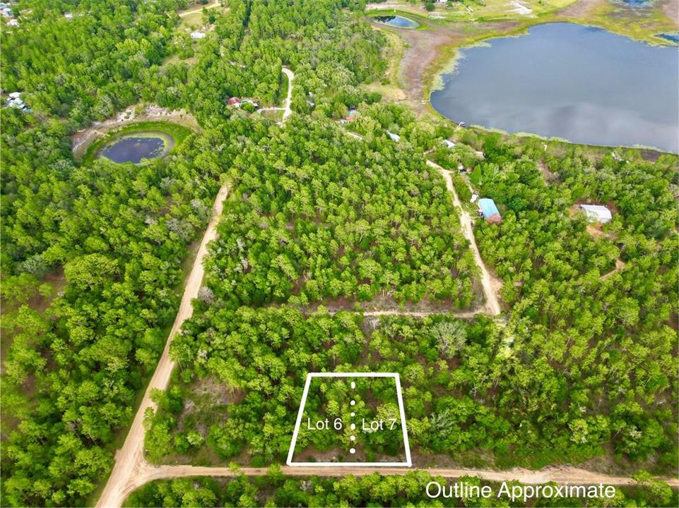 На продажу: $129,900 (0.77 acres)