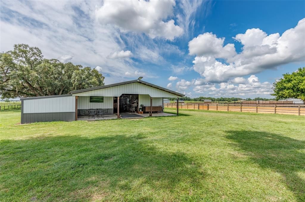 For Sale: $3,999,999 (7 beds, 5 baths, 3400 Square Feet)