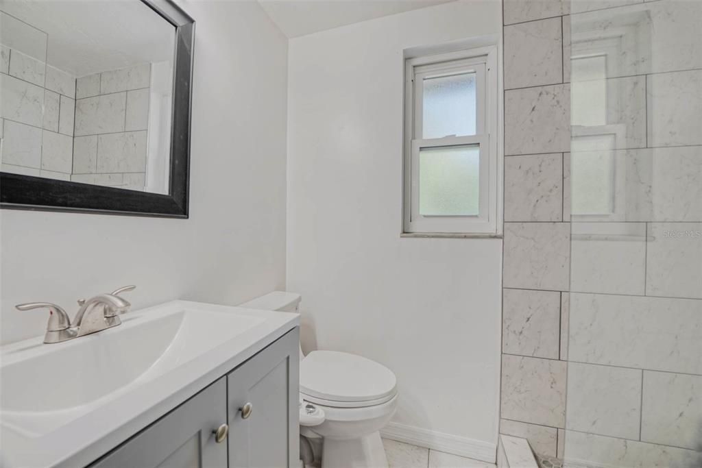 For Rent: $2,995 (2 beds, 2 baths, 891 Square Feet)