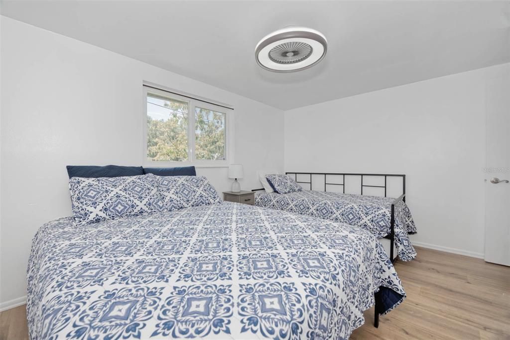 For Rent: $2,995 (2 beds, 2 baths, 891 Square Feet)
