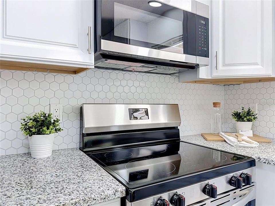 En Venta: $445,000 (4 camas, 2 baños, 1712 Pies cuadrados)