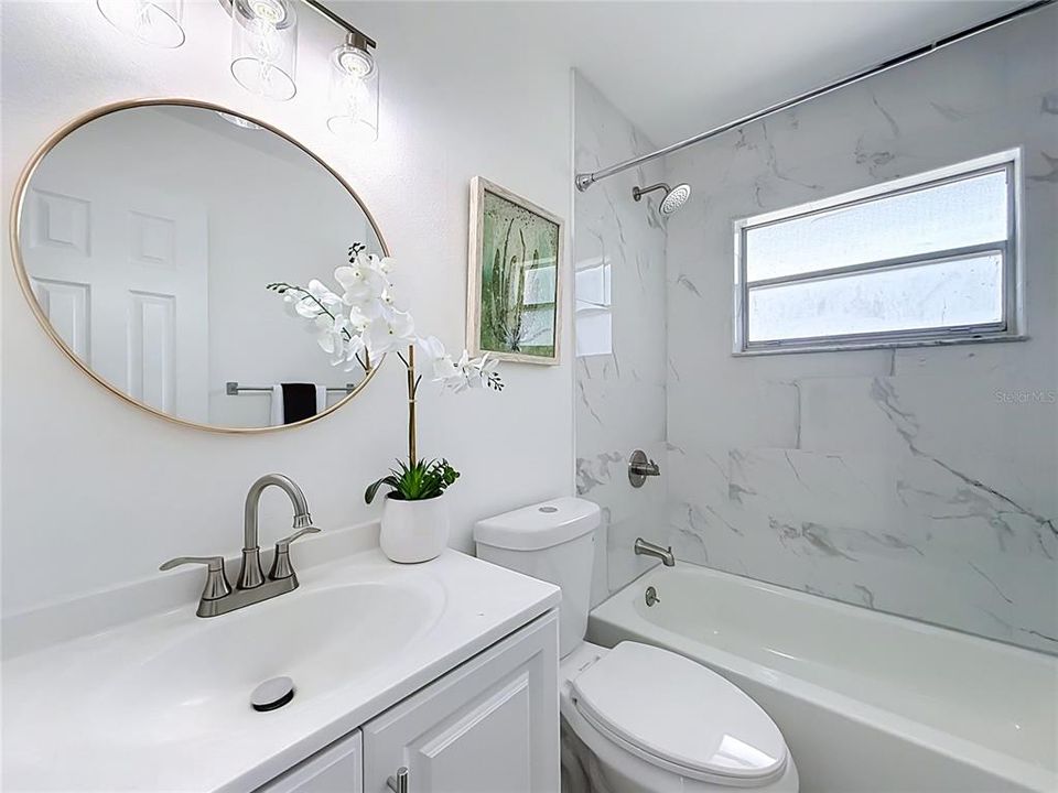 En Venta: $445,000 (4 camas, 2 baños, 1712 Pies cuadrados)