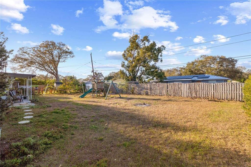 En Venta: $345,000 (2 camas, 1 baños, 1114 Pies cuadrados)