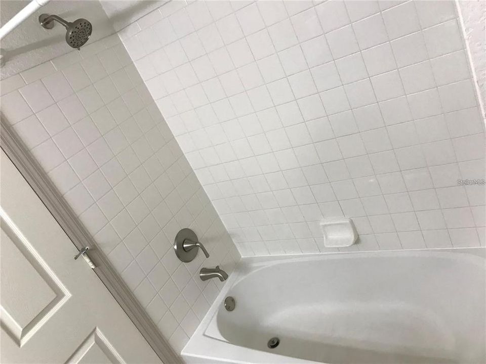 For Rent: $1,600 (1 beds, 1 baths, 685 Square Feet)