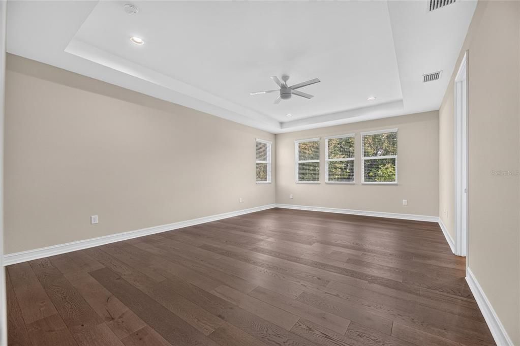 For Sale: $825,000 (4 beds, 3 baths, 2821 Square Feet)