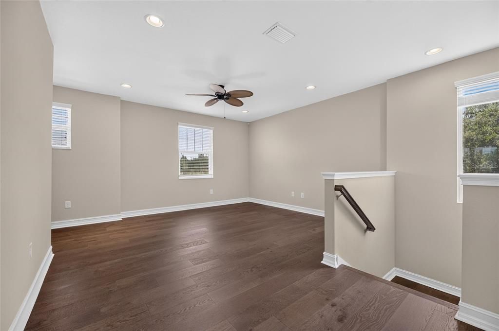 For Sale: $825,000 (4 beds, 3 baths, 2821 Square Feet)