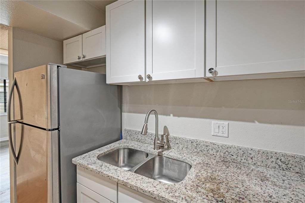For Rent: $1,399 (2 beds, 2 baths, 828 Square Feet)