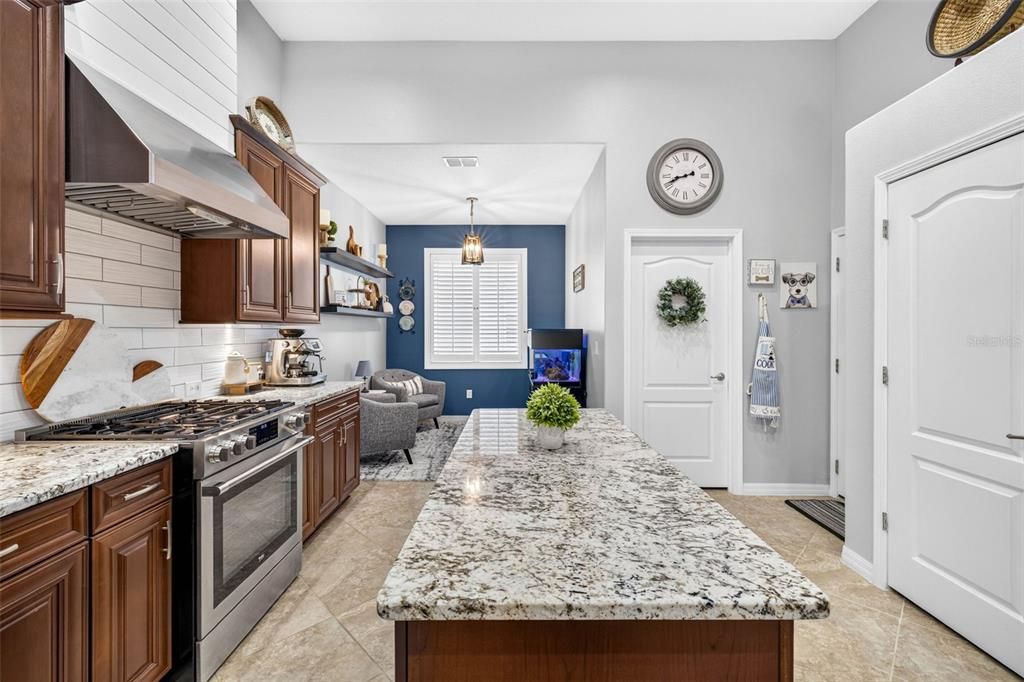 For Sale: $519,900 (4 beds, 3 baths, 2162 Square Feet)