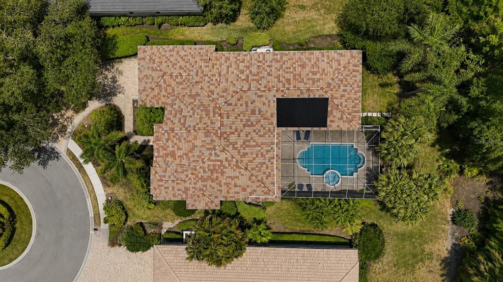 Под контрактом: $749,900 (4 спален, 3 ванн, 2720 Квадратных фут)