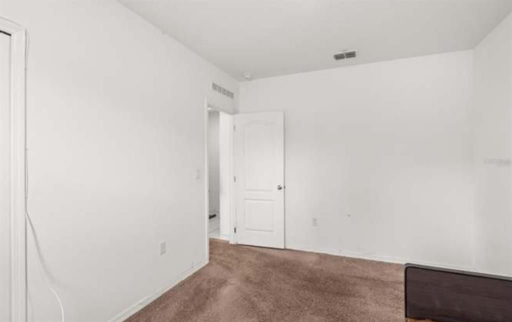En Venta: $309,000 (4 camas, 2 baños, 1874 Pies cuadrados)