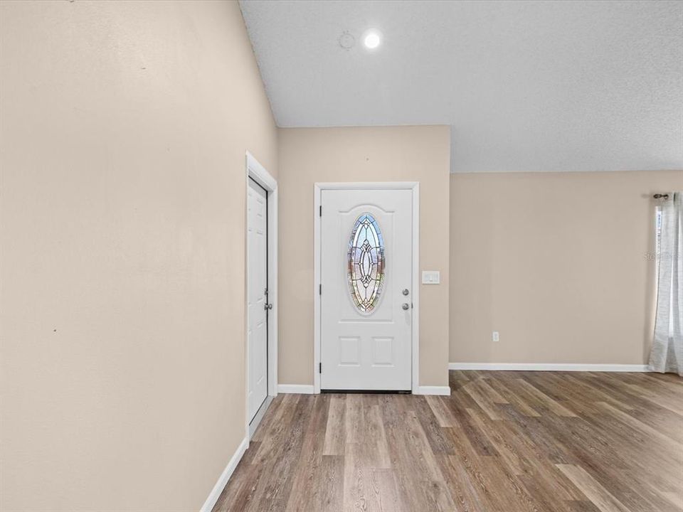 En Venta: $340,000 (3 camas, 2 baños, 1516 Pies cuadrados)