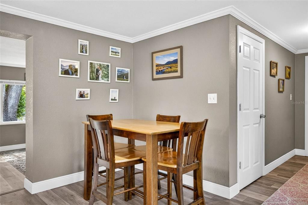For Sale: $724,900 (3 beds, 2 baths, 1816 Square Feet)