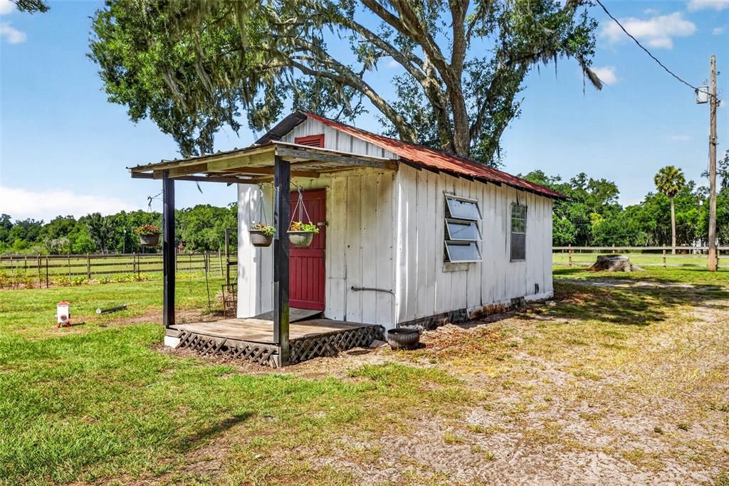 For Sale: $724,900 (3 beds, 2 baths, 1816 Square Feet)