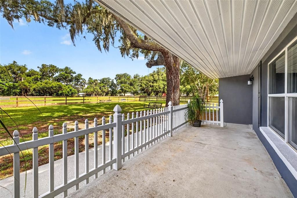 For Sale: $724,900 (3 beds, 2 baths, 1816 Square Feet)