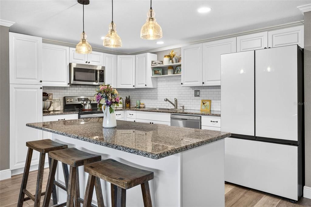 For Sale: $724,900 (3 beds, 2 baths, 1816 Square Feet)