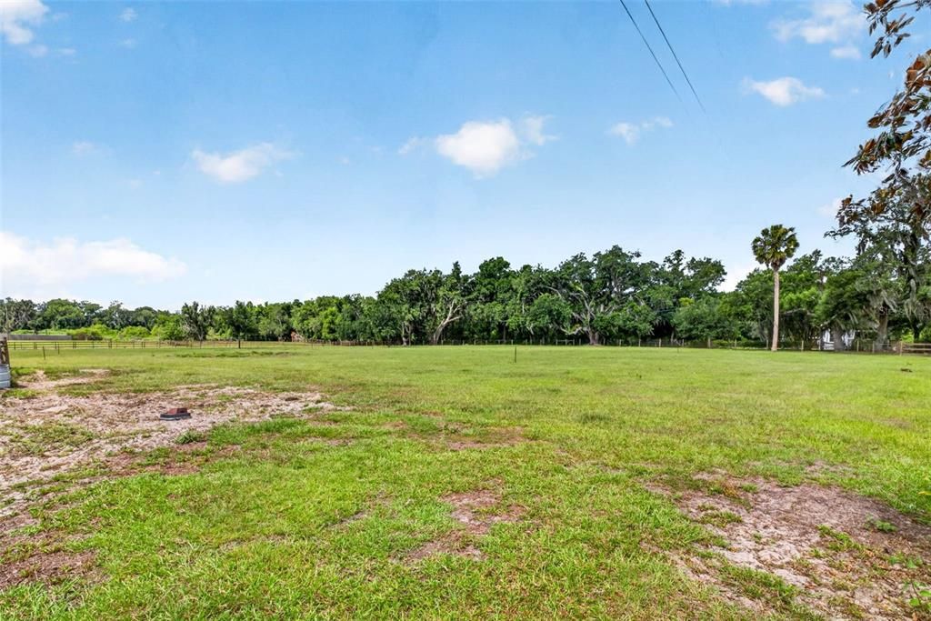 For Sale: $724,900 (3 beds, 2 baths, 1816 Square Feet)