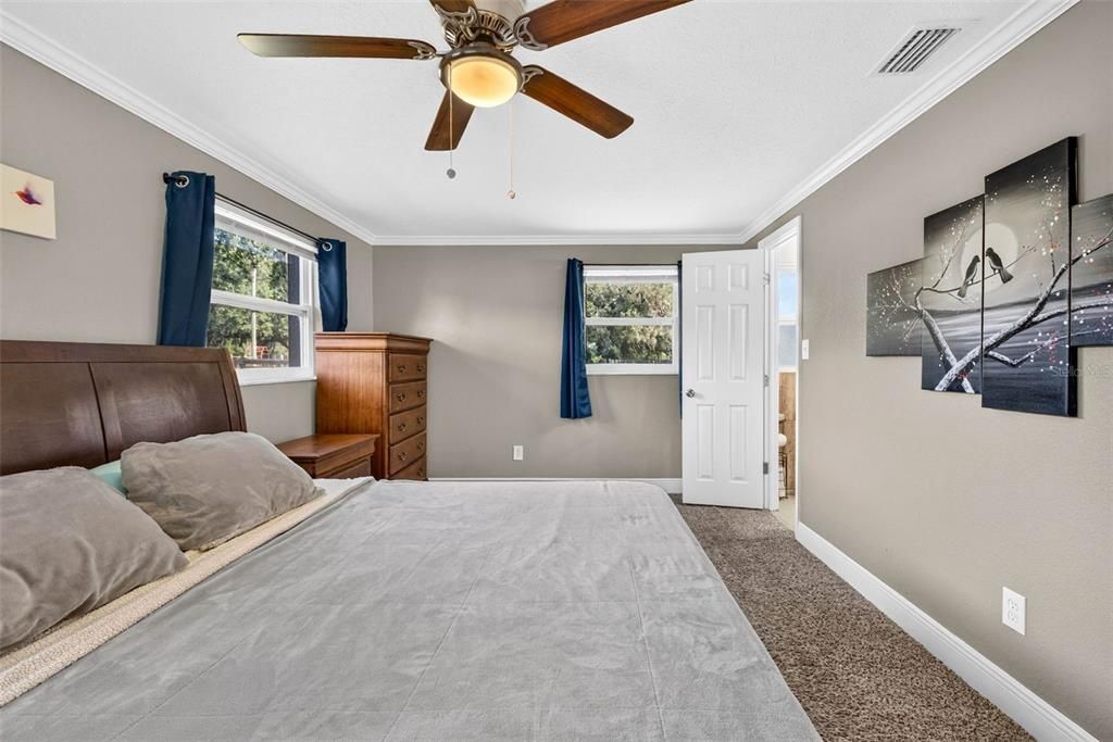 For Sale: $724,900 (3 beds, 2 baths, 1816 Square Feet)