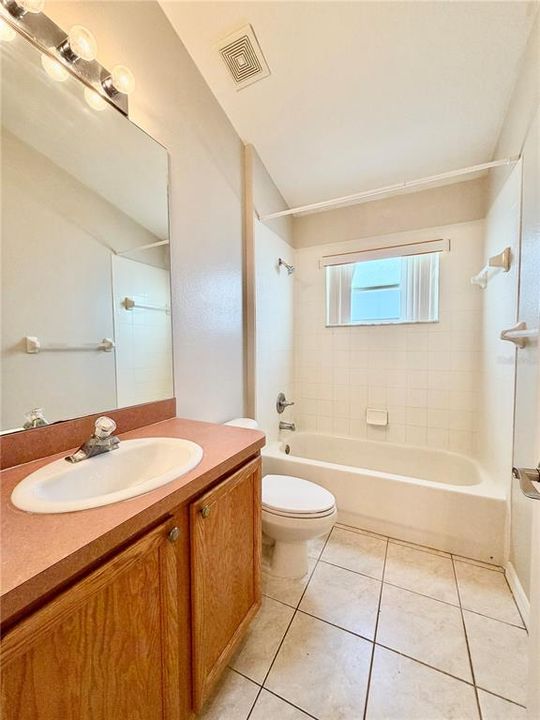 For Rent: $3,195 (3 beds, 3 baths, 2319 Square Feet)