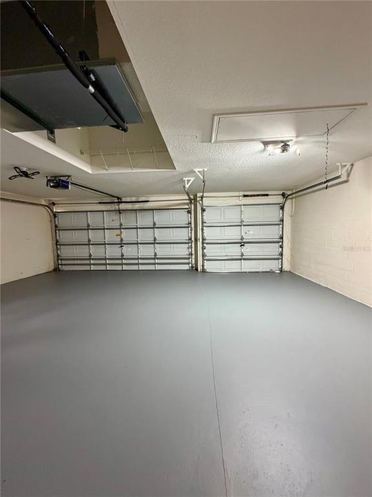 For Rent: $3,195 (3 beds, 3 baths, 2319 Square Feet)