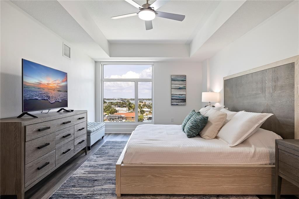 For Rent: $5,500 (3 beds, 2 baths, 1800 Square Feet)