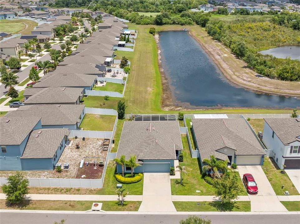 For Sale: $339,900 (4 beds, 2 baths, 1841 Square Feet)
