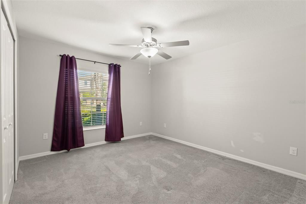 For Sale: $339,900 (4 beds, 2 baths, 1841 Square Feet)