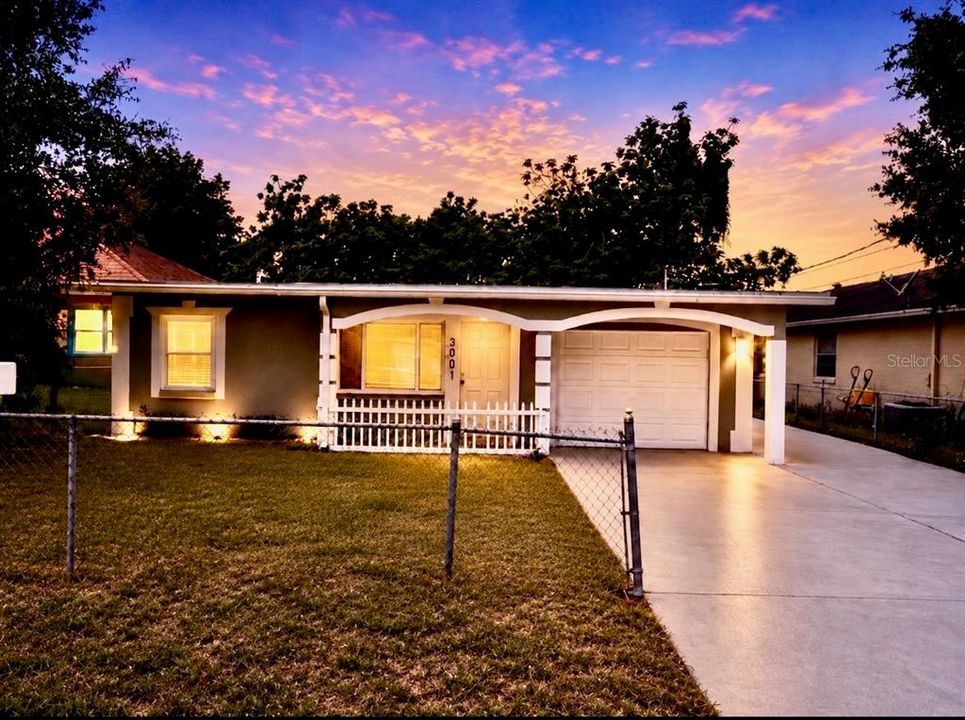 En Venta: $274,999 (2 camas, 1 baños, 864 Pies cuadrados)