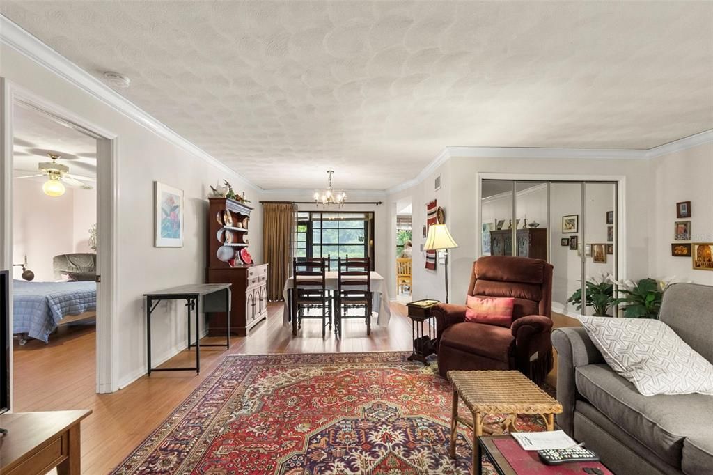 En Venta: $229,900 (3 camas, 2 baños, 1520 Pies cuadrados)