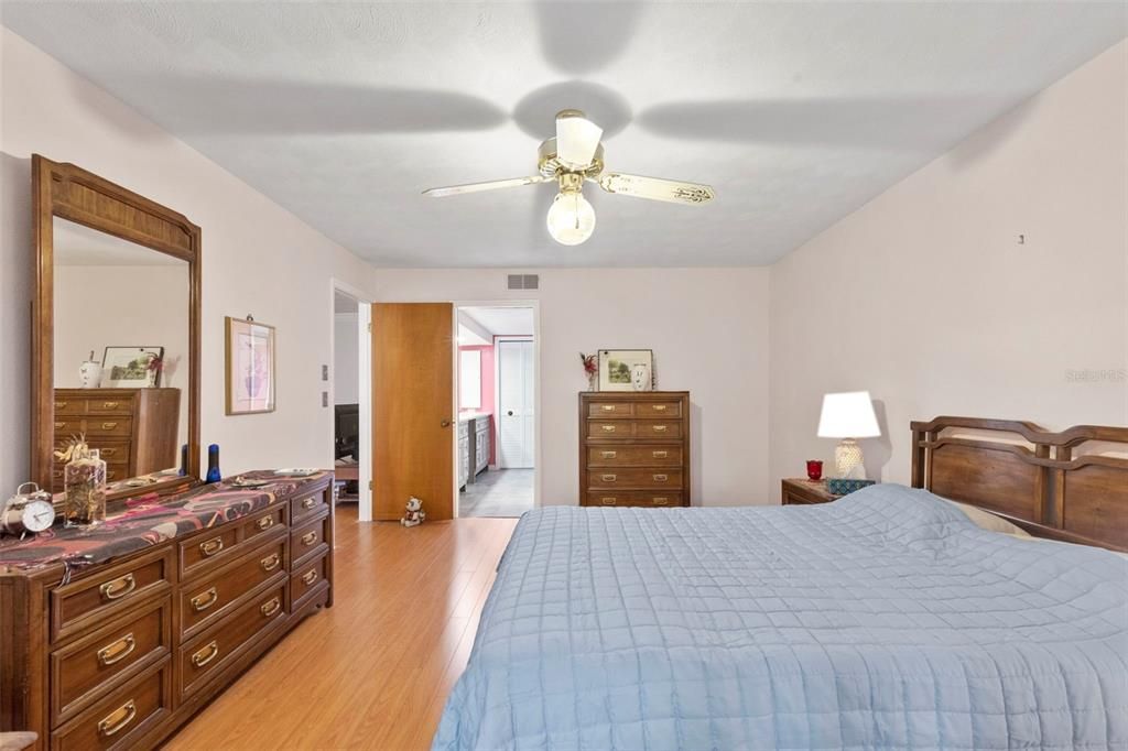 En Venta: $229,900 (3 camas, 2 baños, 1520 Pies cuadrados)