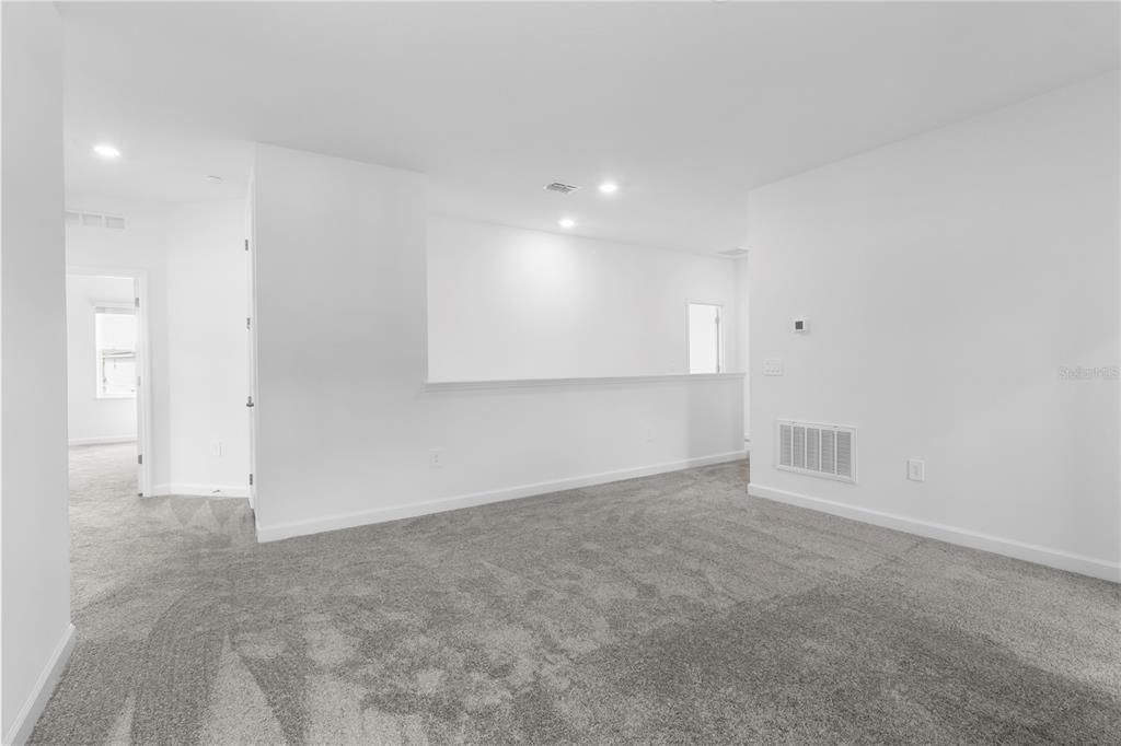 En Renta: $3,300 (5 camas, 3 baños, 2571 Pies cuadrados)