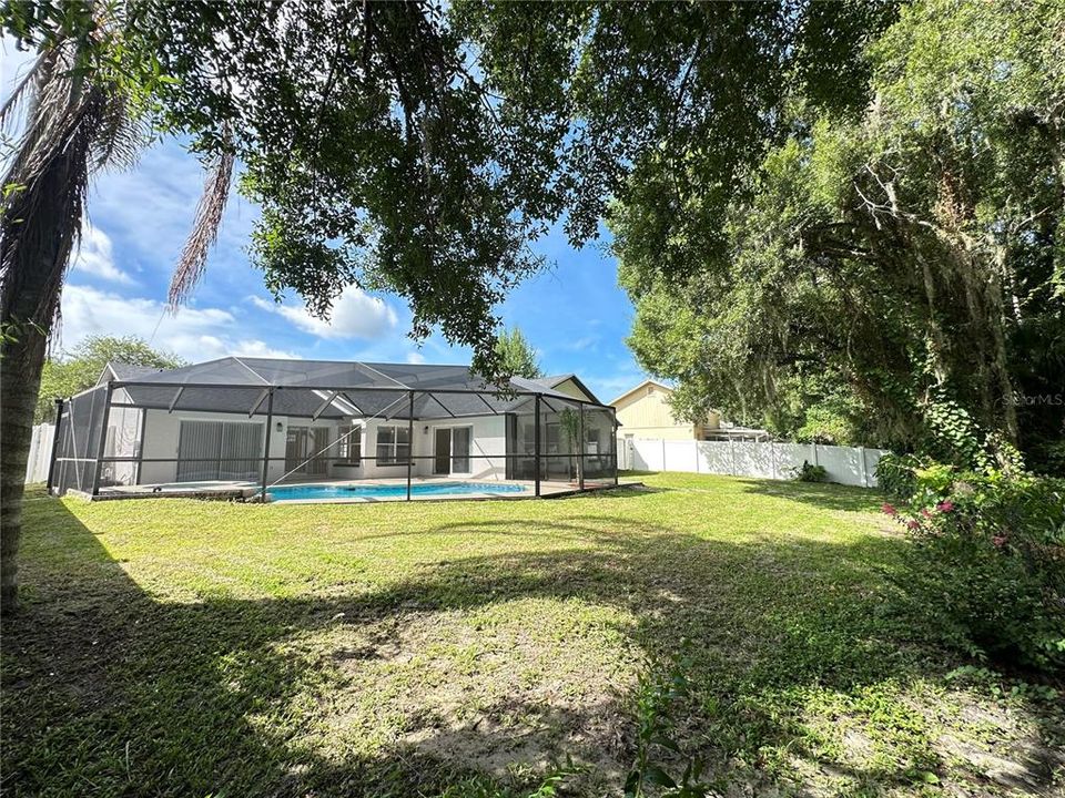 For Sale: $515,000 (3 beds, 2 baths, 2087 Square Feet)