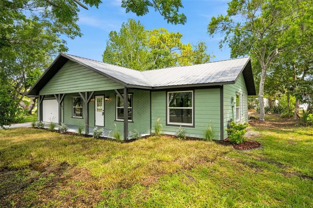 На продажу: $299,000 (3 спален, 2 ванн, 1124 Квадратных фут)