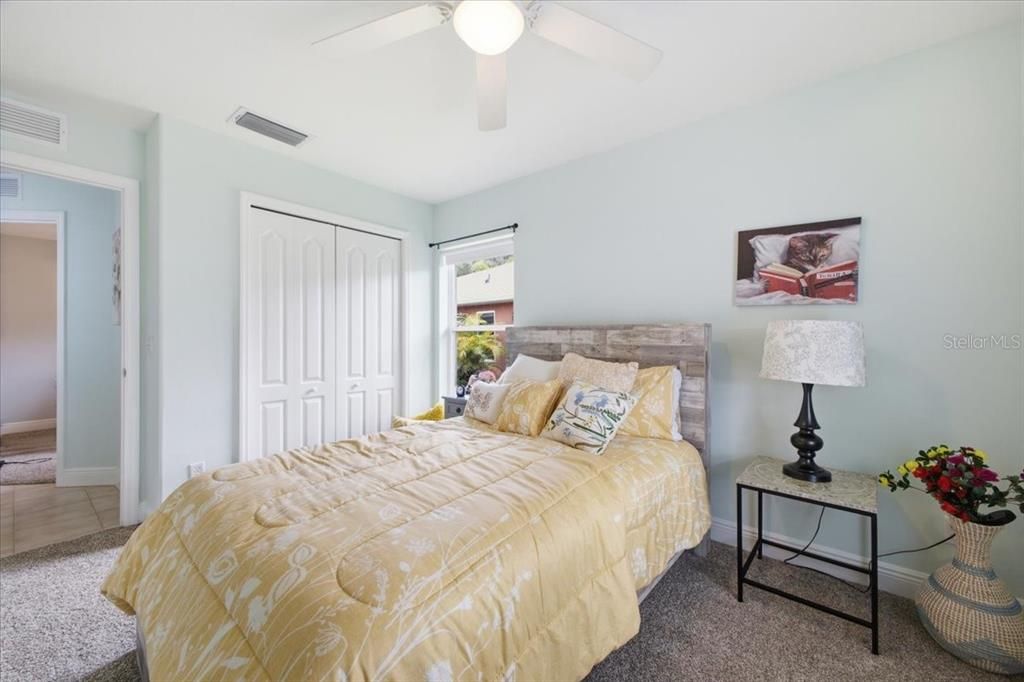 For Sale: $439,000 (3 beds, 2 baths, 1713 Square Feet)