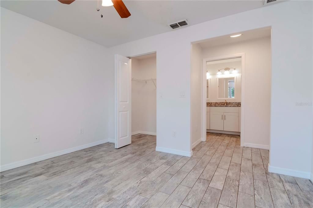 For Rent: $2,800 (3 beds, 2 baths, 1400 Square Feet)