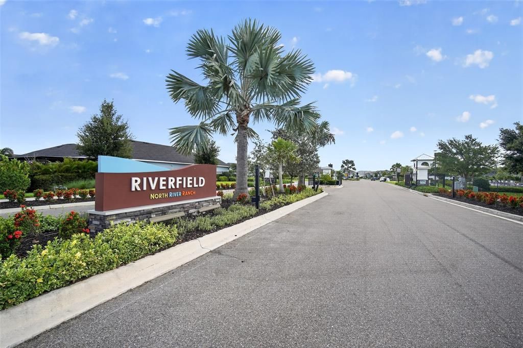 For Sale: $615,000 (4 beds, 3 baths, 2420 Square Feet)