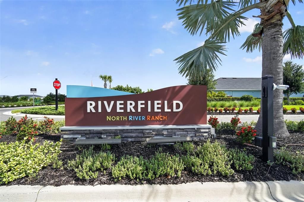 For Sale: $615,000 (4 beds, 3 baths, 2420 Square Feet)