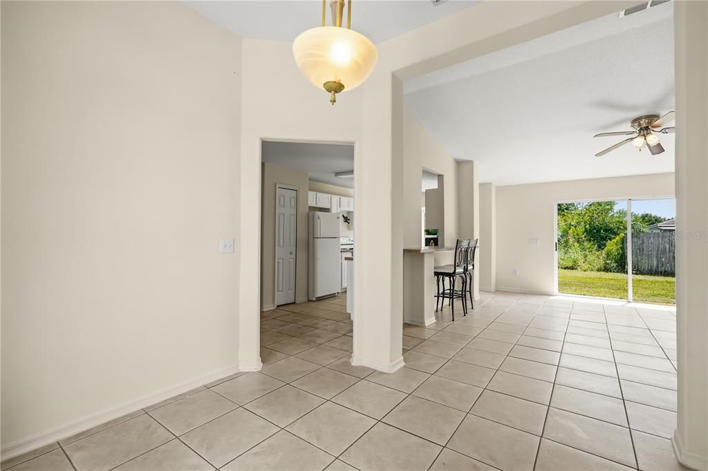 For Sale: $229,000 (3 beds, 2 baths, 1457 Square Feet)
