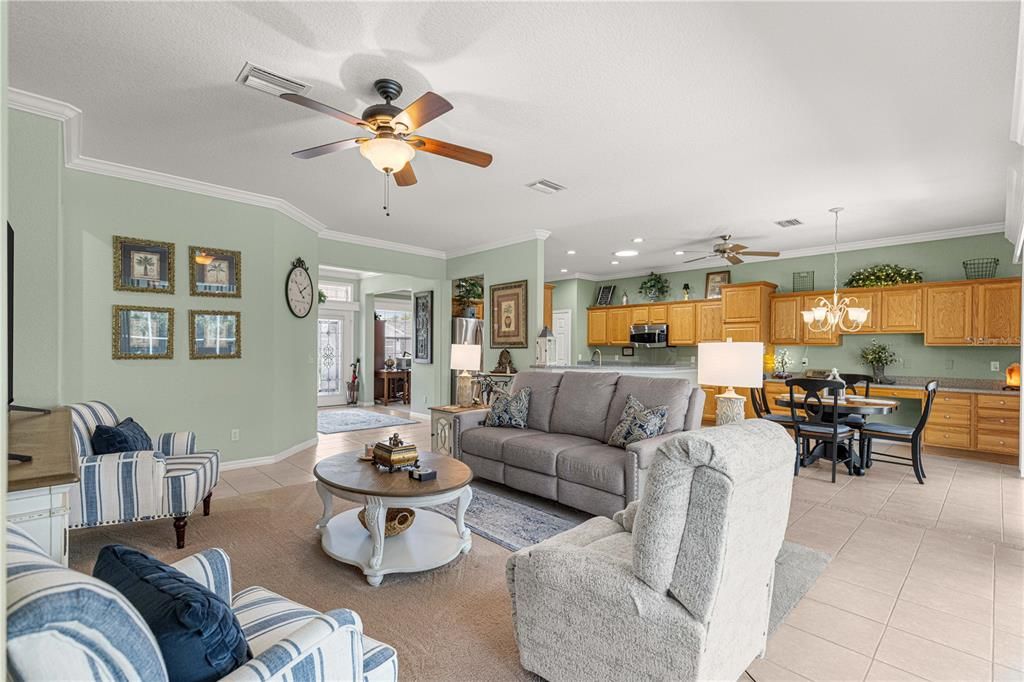 For Sale: $429,000 (3 beds, 2 baths, 1958 Square Feet)