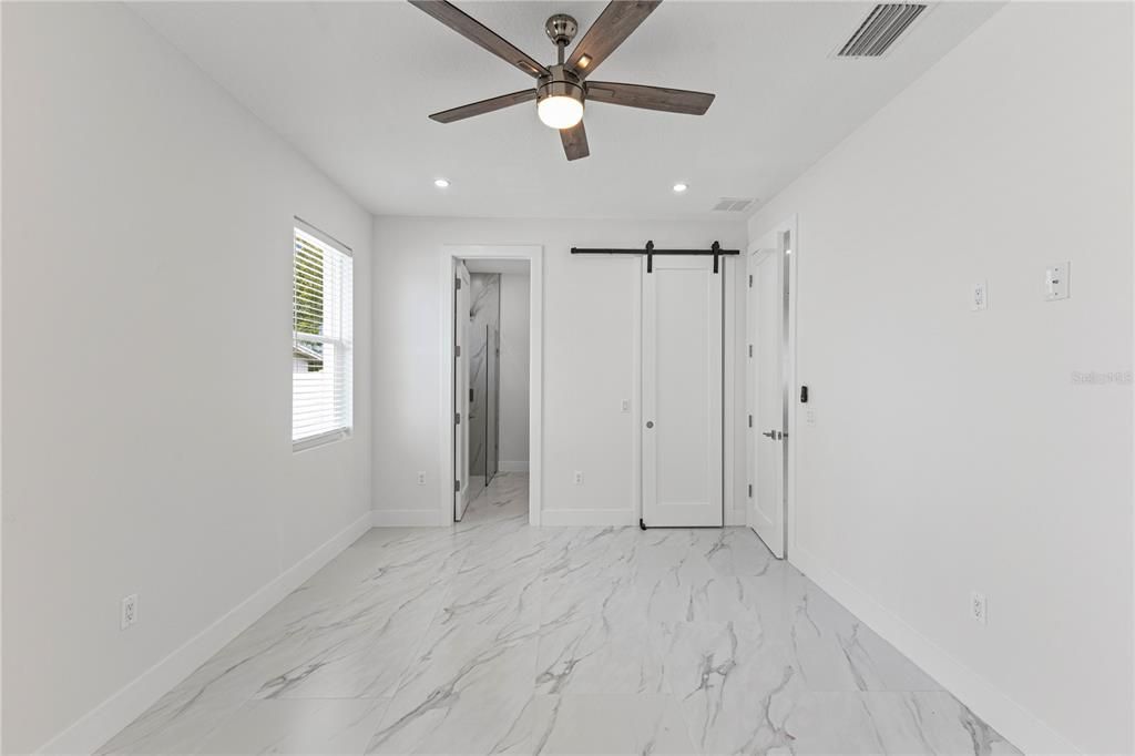 En Venta: $399,000 (3 camas, 2 baños, 1488 Pies cuadrados)