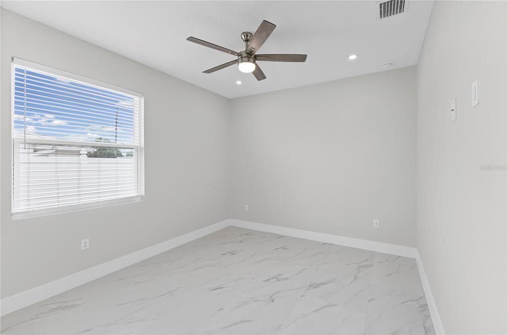 En Venta: $399,000 (3 camas, 2 baños, 1488 Pies cuadrados)