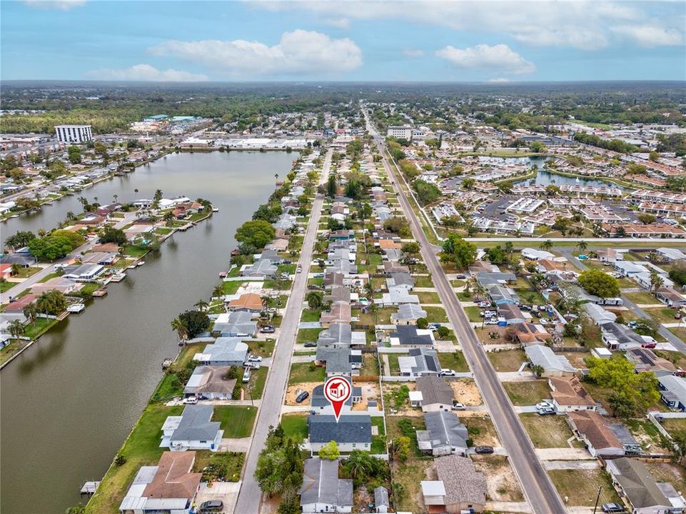 En Venta: $399,000 (3 camas, 2 baños, 1488 Pies cuadrados)